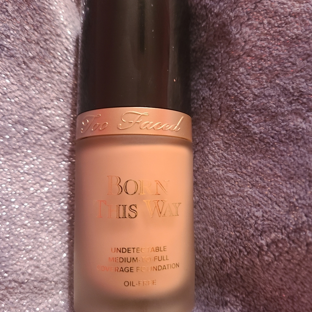 Too Faced Born This Way Foundation